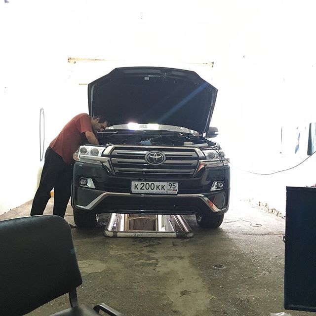 Установка на Toyota . ГБО в Махачкале